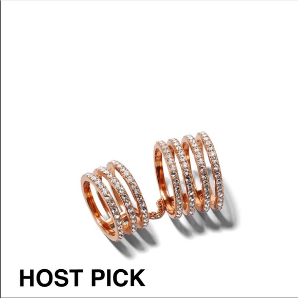 henri bendel Jewelry - 💕HP💕Henri Bendel double down ring